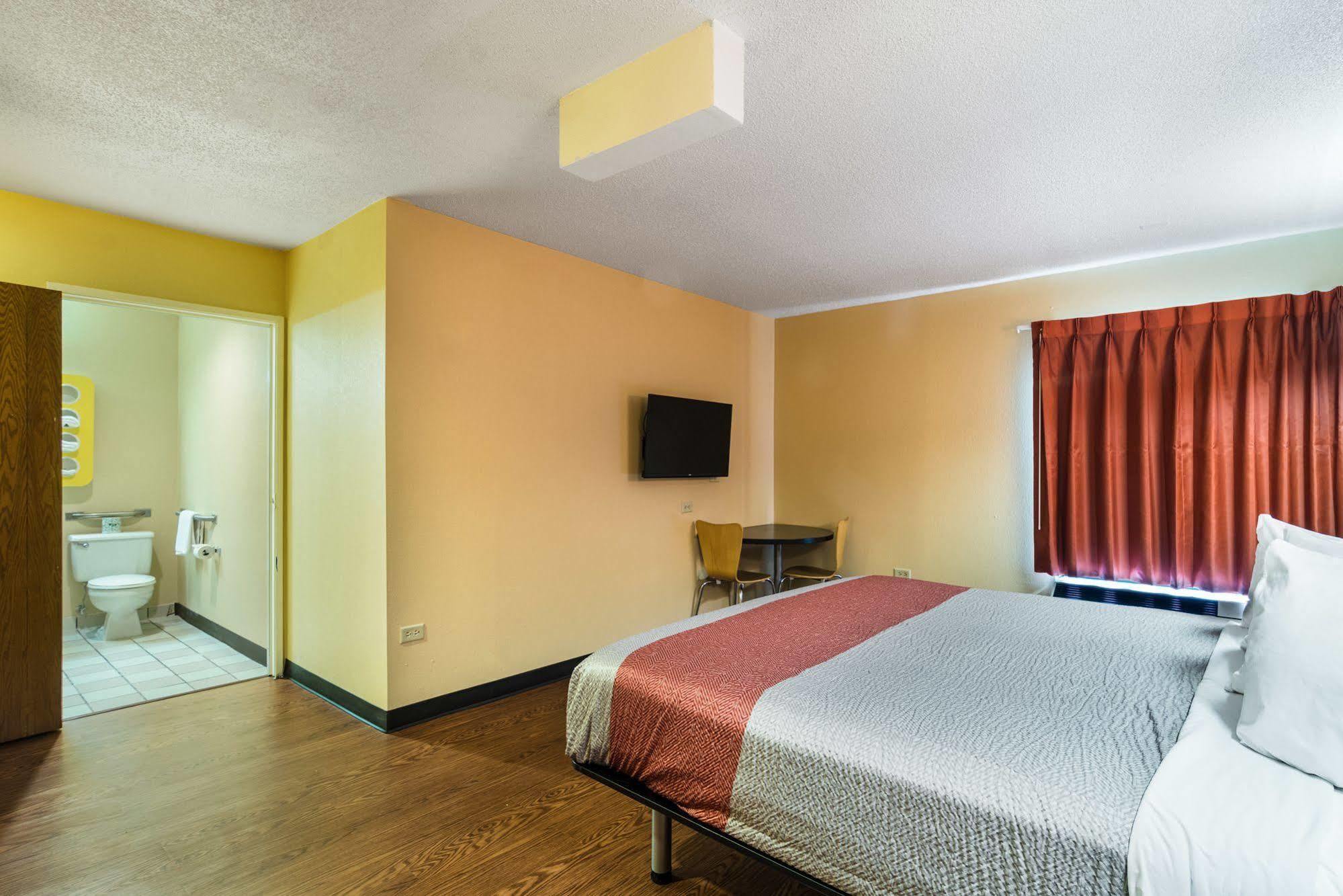 Motel 6-Libertyville, Il Buitenkant foto