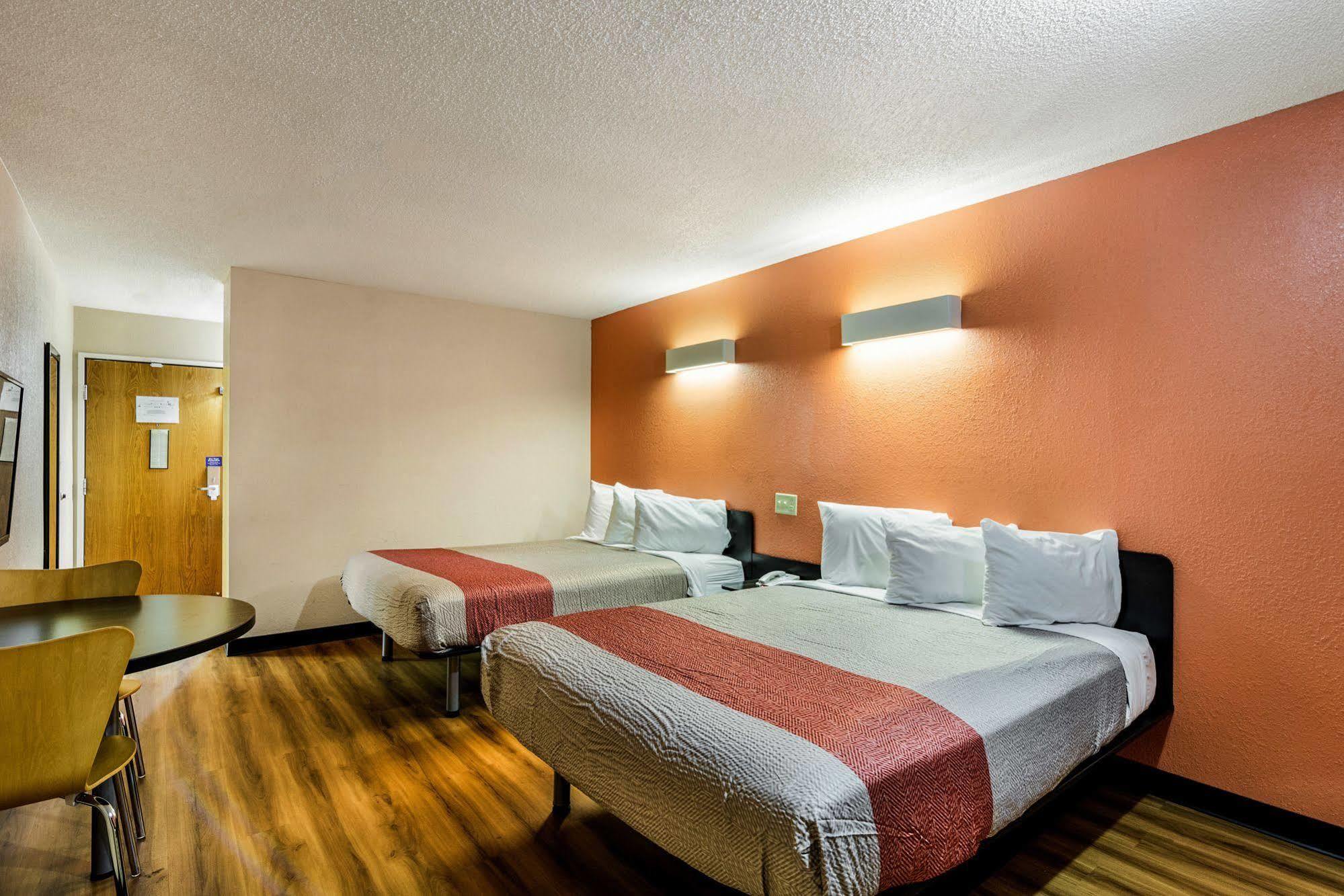 Motel 6-Libertyville, Il Buitenkant foto
